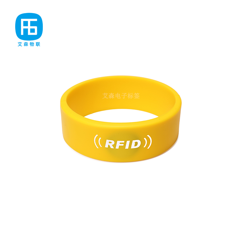 RFID硅胶腕带：从人员管理到支付的广泛用途插图1